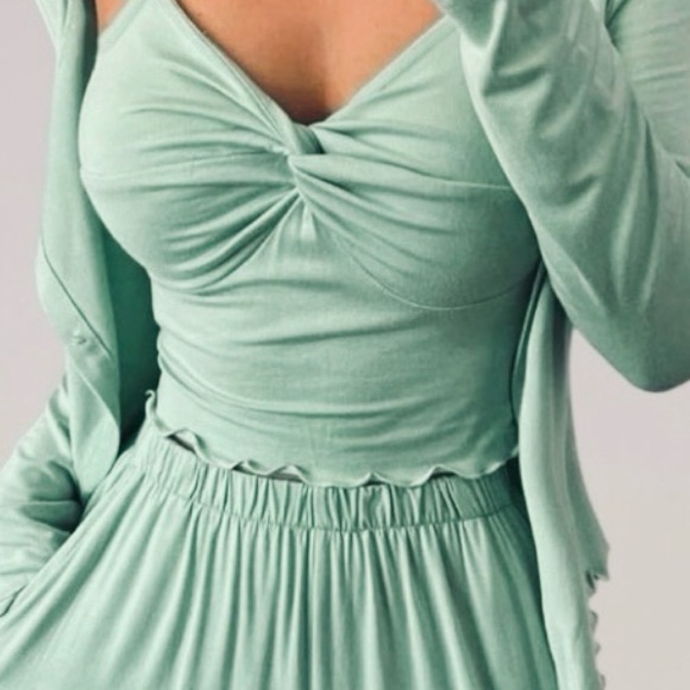 3 Piece Mint Green Women's Sleepwear Set*Cardigan/Tank/Pants NWOT Large - Picture 5 of 16